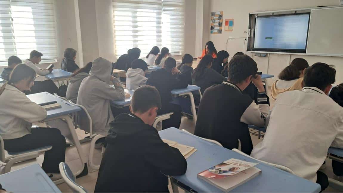 KİTAP OKUMA SAATLERİ
